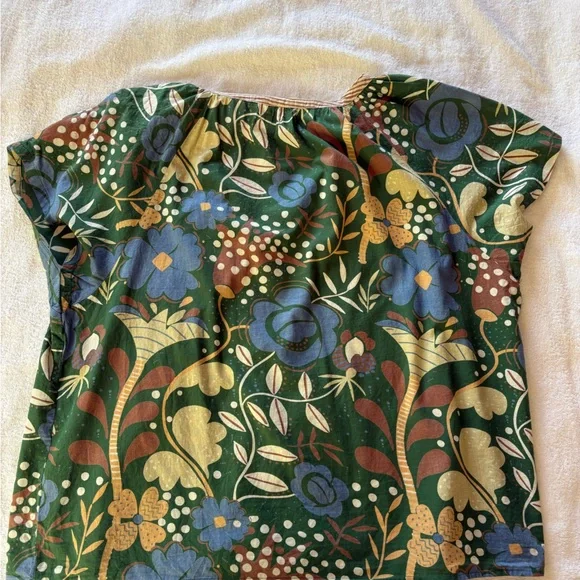 Floral Green and Blue Blouse - Picture 9 of 9